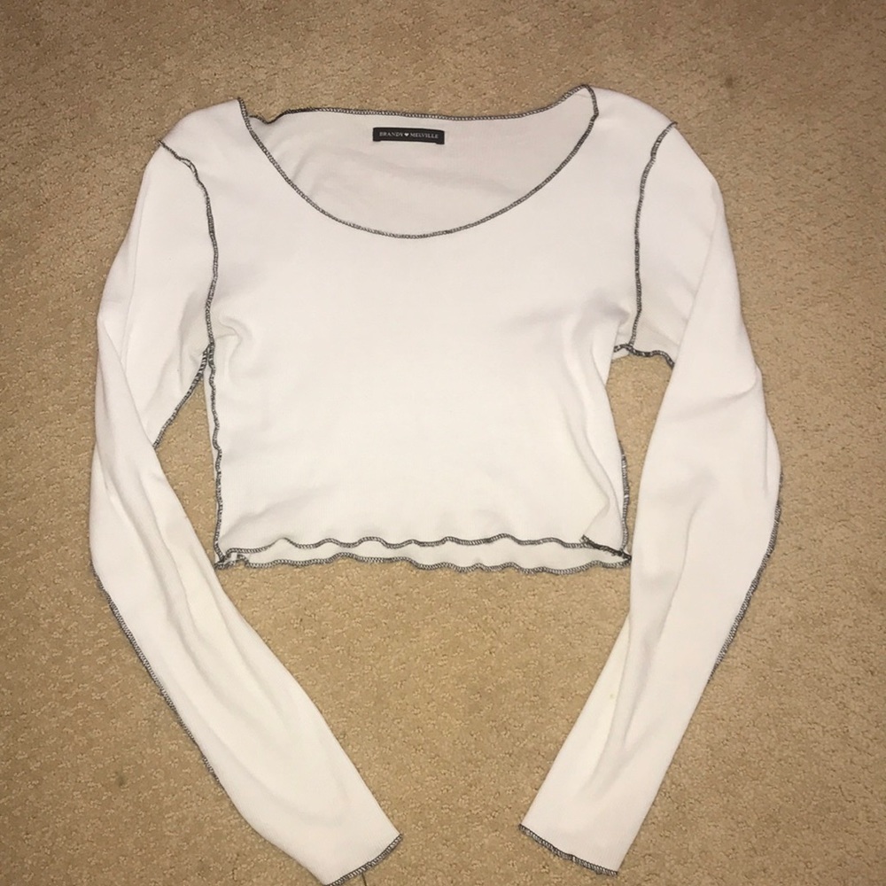 Brandy Melville Mckeana tee